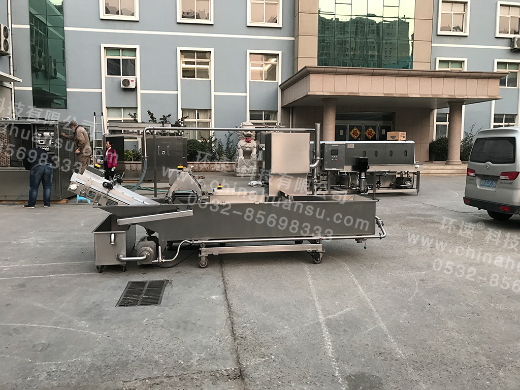 高壓噴淋蔬菜清洗機(jī)保證食品安全贏得消費(fèi)者的青睞 高壓噴淋蔬菜清洗機(jī)保證食品安全贏得消費(fèi)者的青睞